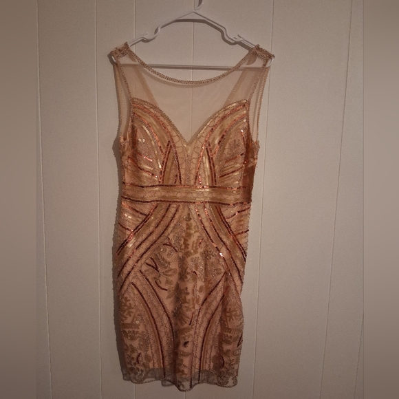 Red Dress Boutique Gold and Red Sequin Dress - Picture 1 of 2